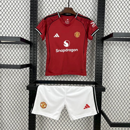 2025/2026 Manchester United Home Football Shirt with Shorts