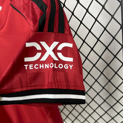 2025/2026 Manchester United Home Football Shirt with Shorts