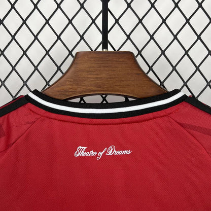 2025/2026 Manchester United Home Football Shirt with Shorts
