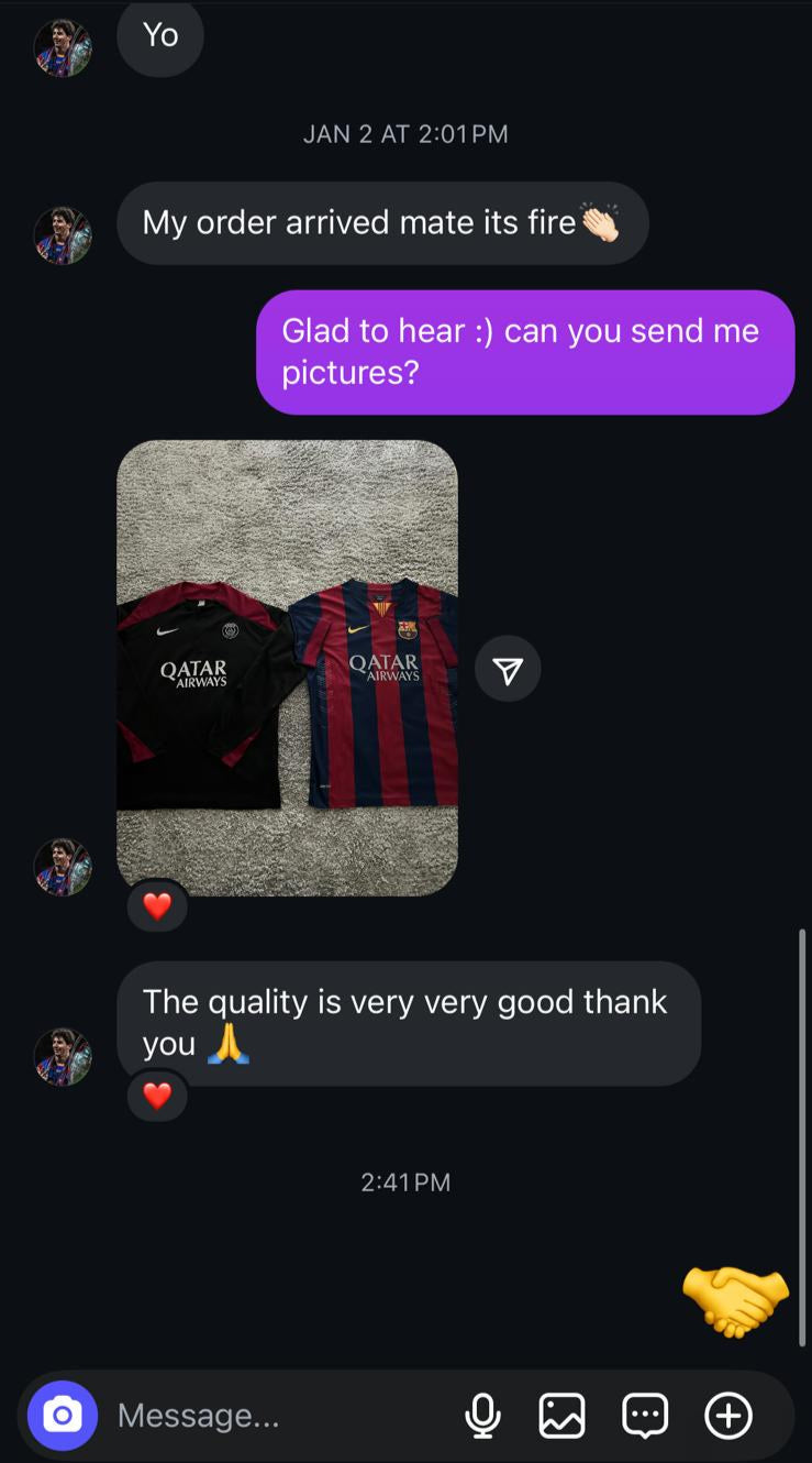 2025/2026 Manchester United Home Football Shirt with Shorts