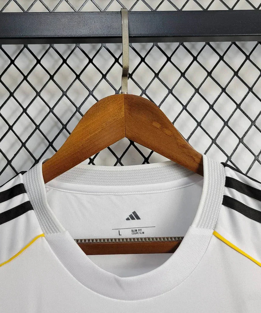 2025/2026 Real Madrid Home Football Shirt