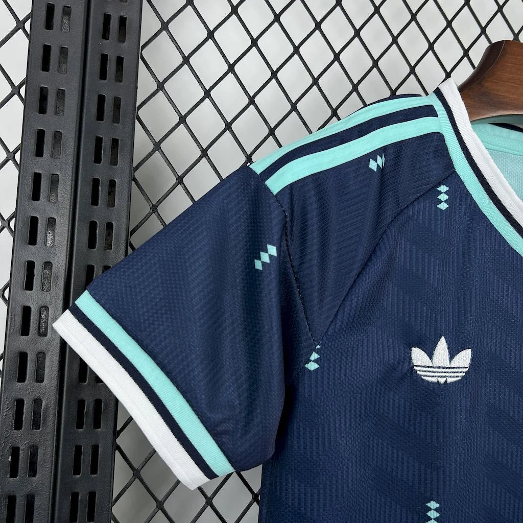 2026 Germany Away Football Shirt with shorts