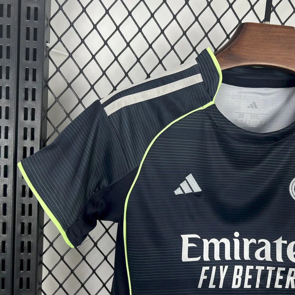 2025/2026 Real Madrid Away Football Shirt with Shorts
