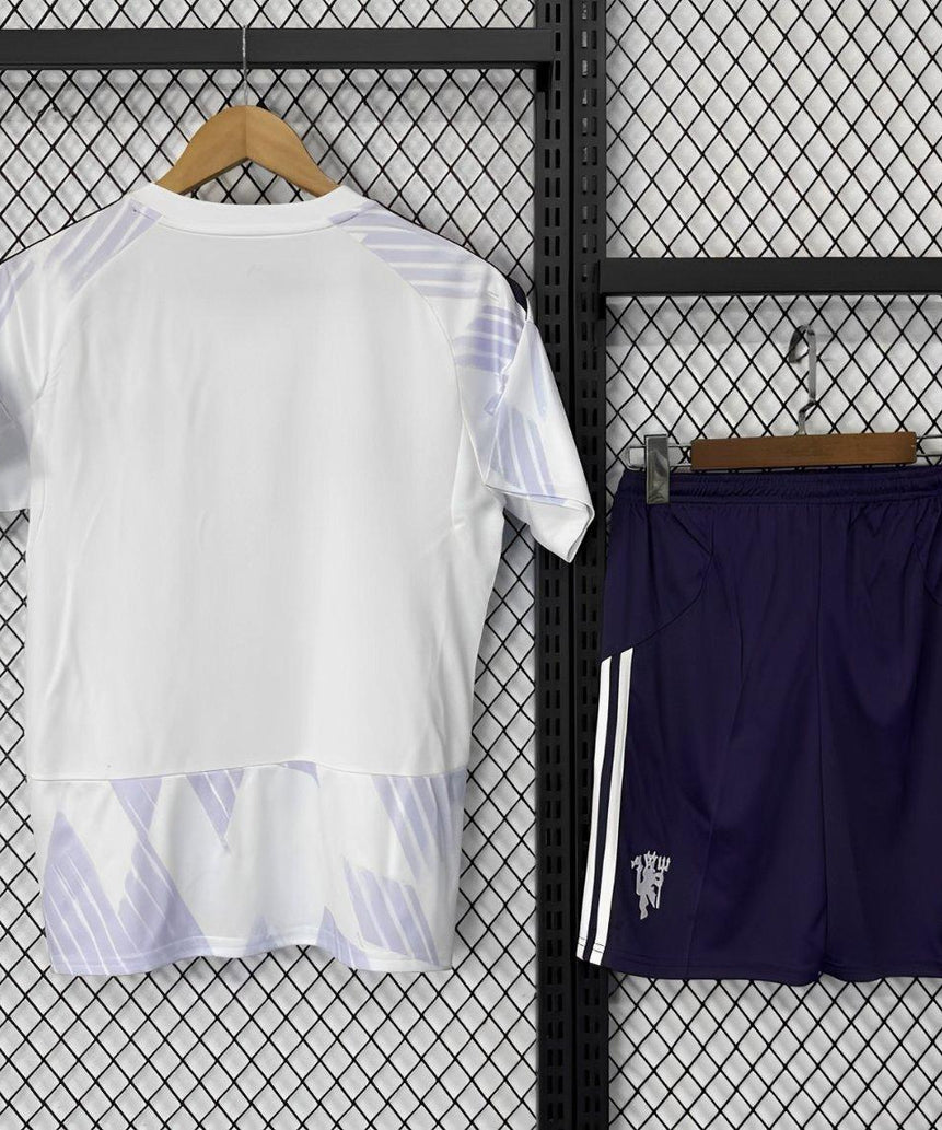 2025/2026 Manchester United Away Football Shirt with Shorts