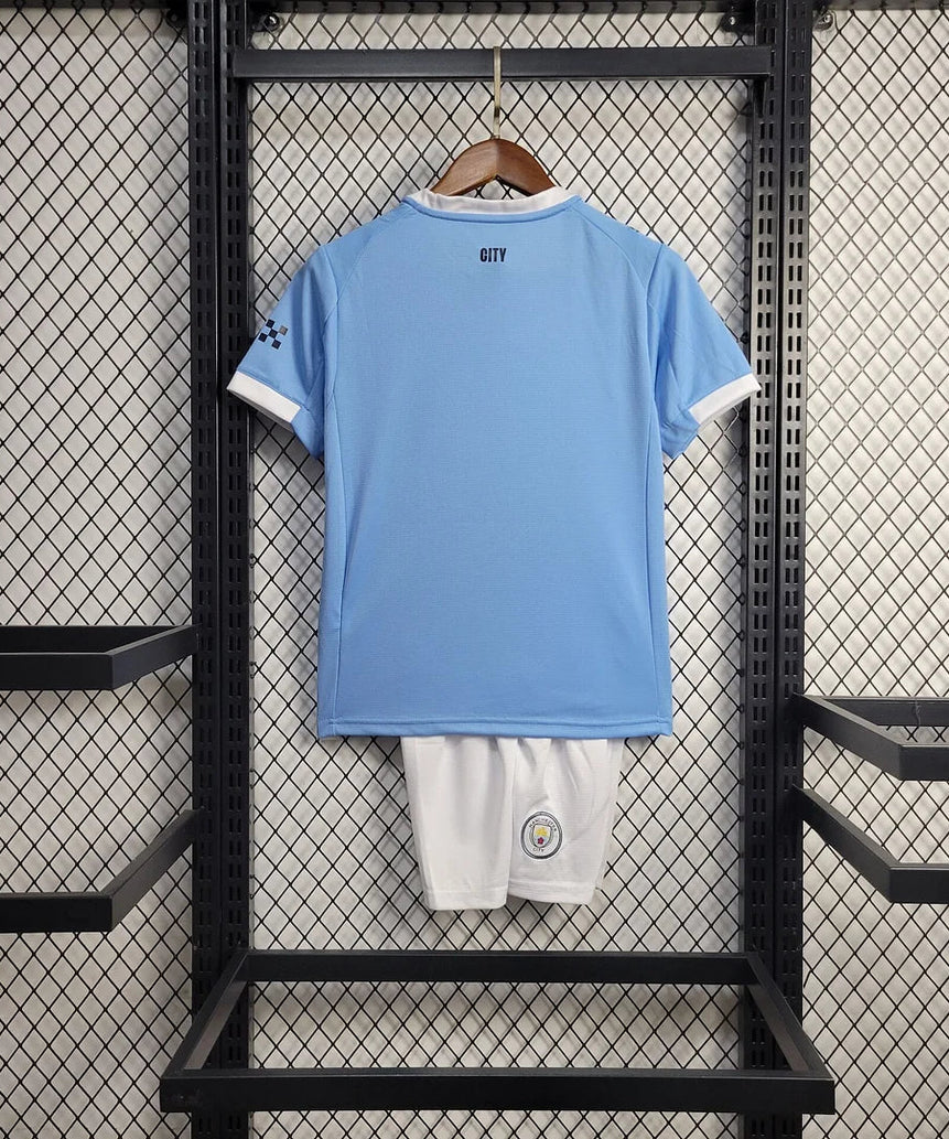 2025/2026 Manchester City Home Football Shirt with Shorts