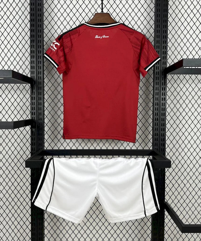 2025/2026 Manchester United Home Football Shirt with Shorts