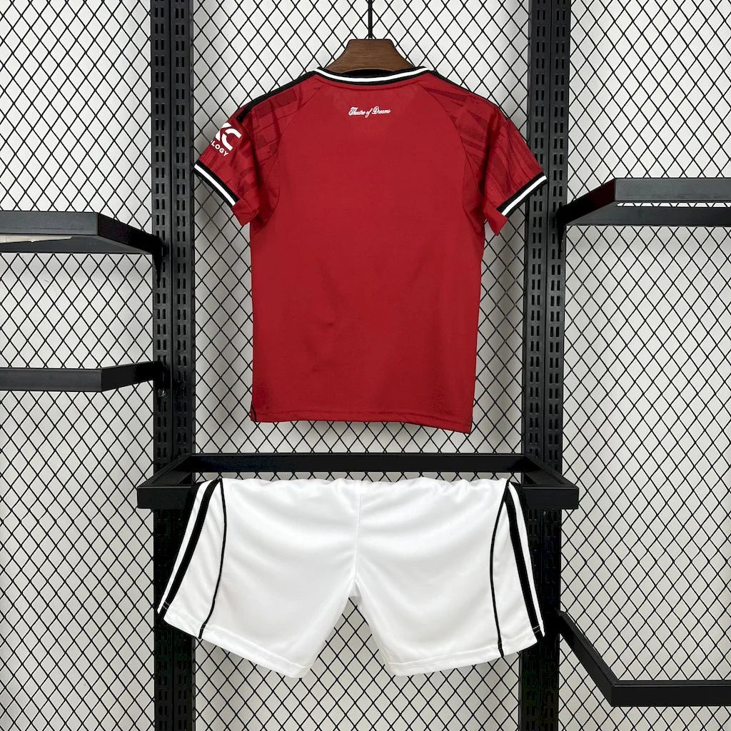 2025/2026 Manchester United Home Football Shirt with Shorts