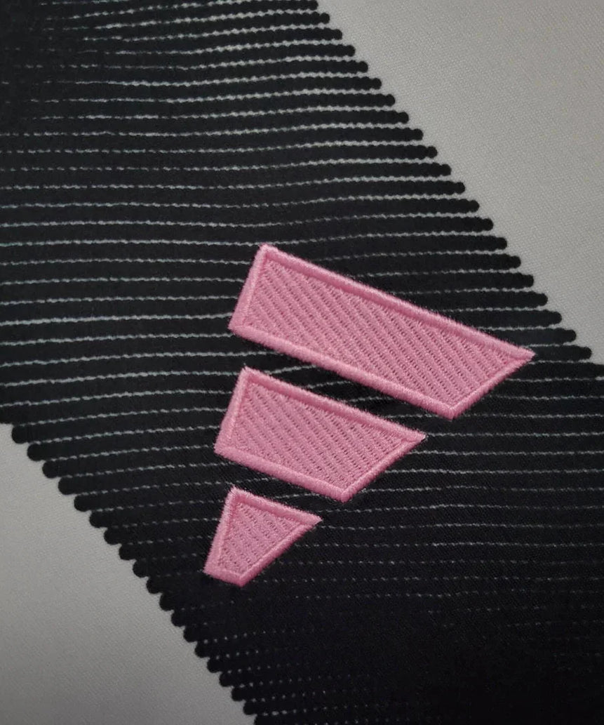 2025/2026 Juventus Home Football Shirt