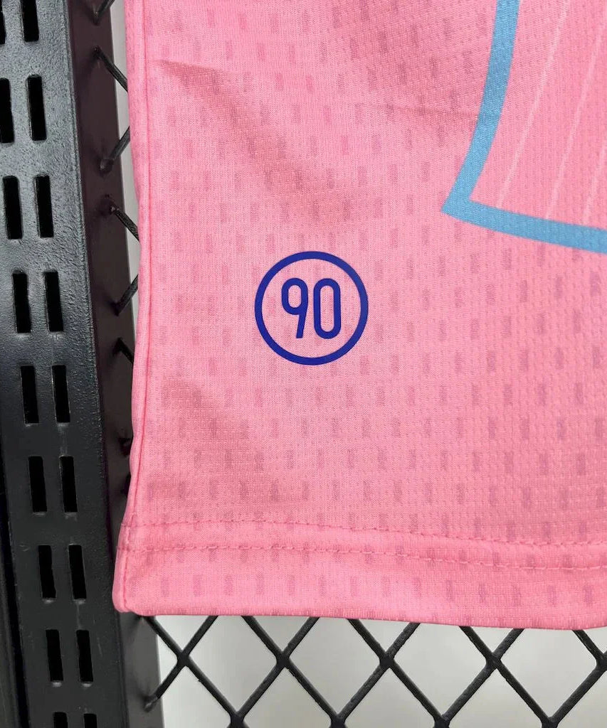 2025/2026 Barcelona Special Edition Pink Football Shirt