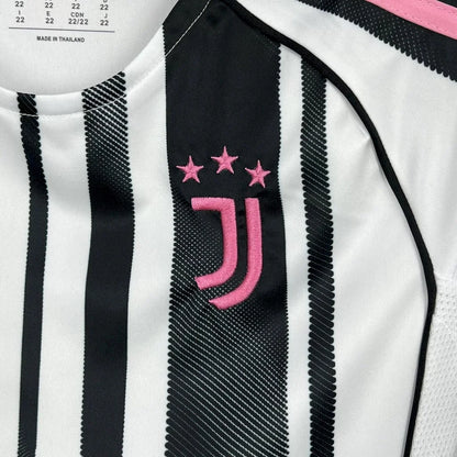 2025/2026 Juventus Home Football Shirt with Shorts