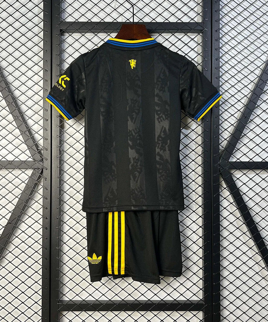 2025/2026 Manchester United Third Away Football Shirt with Shorts