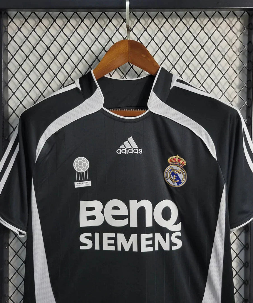 2006/2007 Retro Real Madrid Away