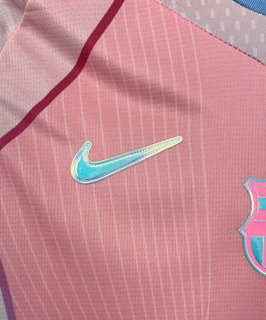 2025/2026 Barcelona Special Edition Pink Football Shirt