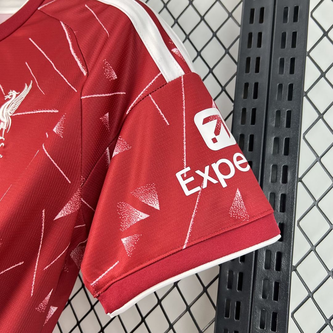 2026/2027 Liverpool Home Football Shirt