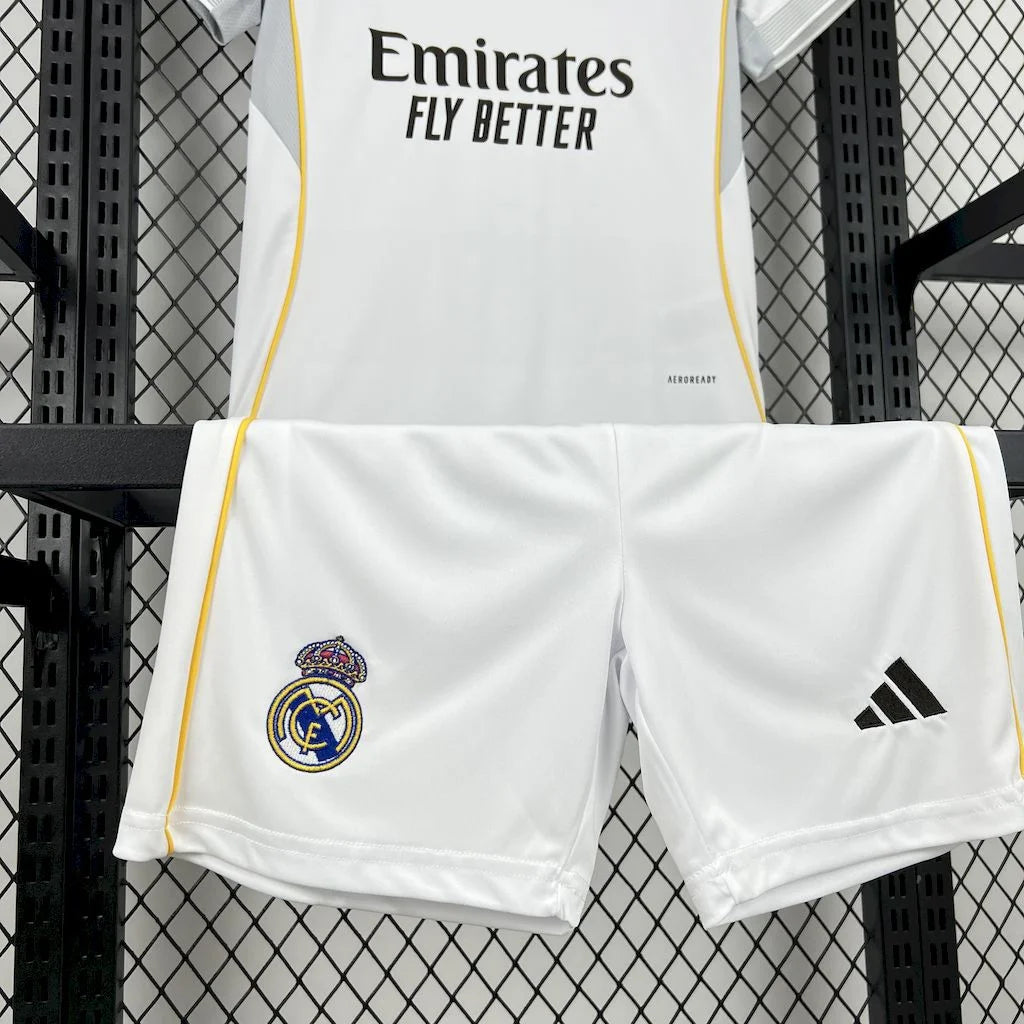 2025/2026 Real Madrid Home Football Shirt with Shorts