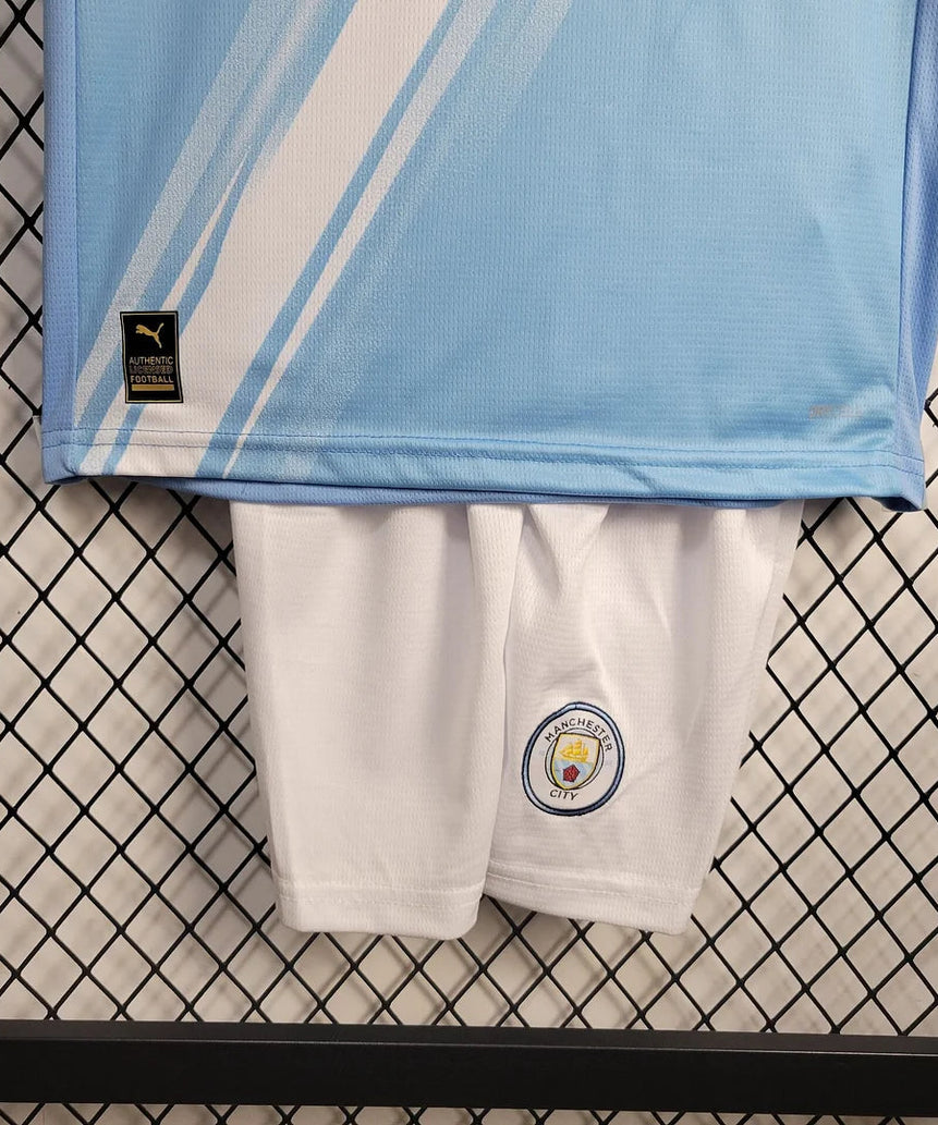 2025/2026 Manchester City Home Football Shirt with Shorts