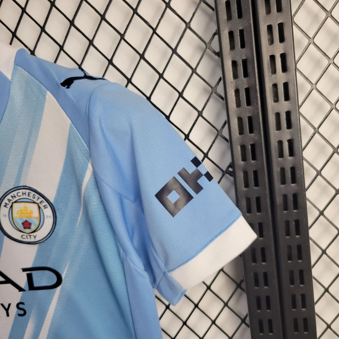 2025/2026 Manchester City Home Football Shirt with Shorts