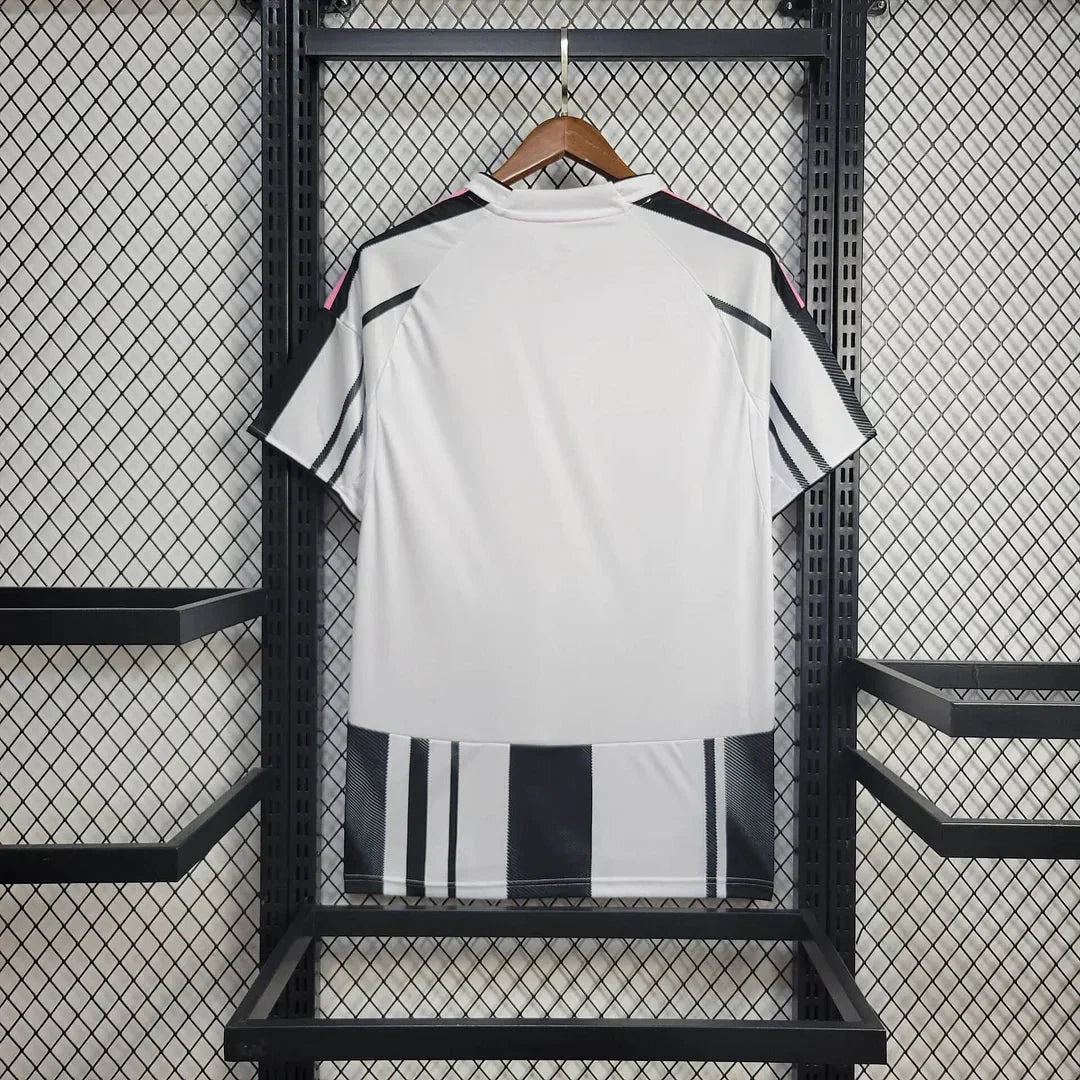 2025/2026 Juventus Home Football Shirt